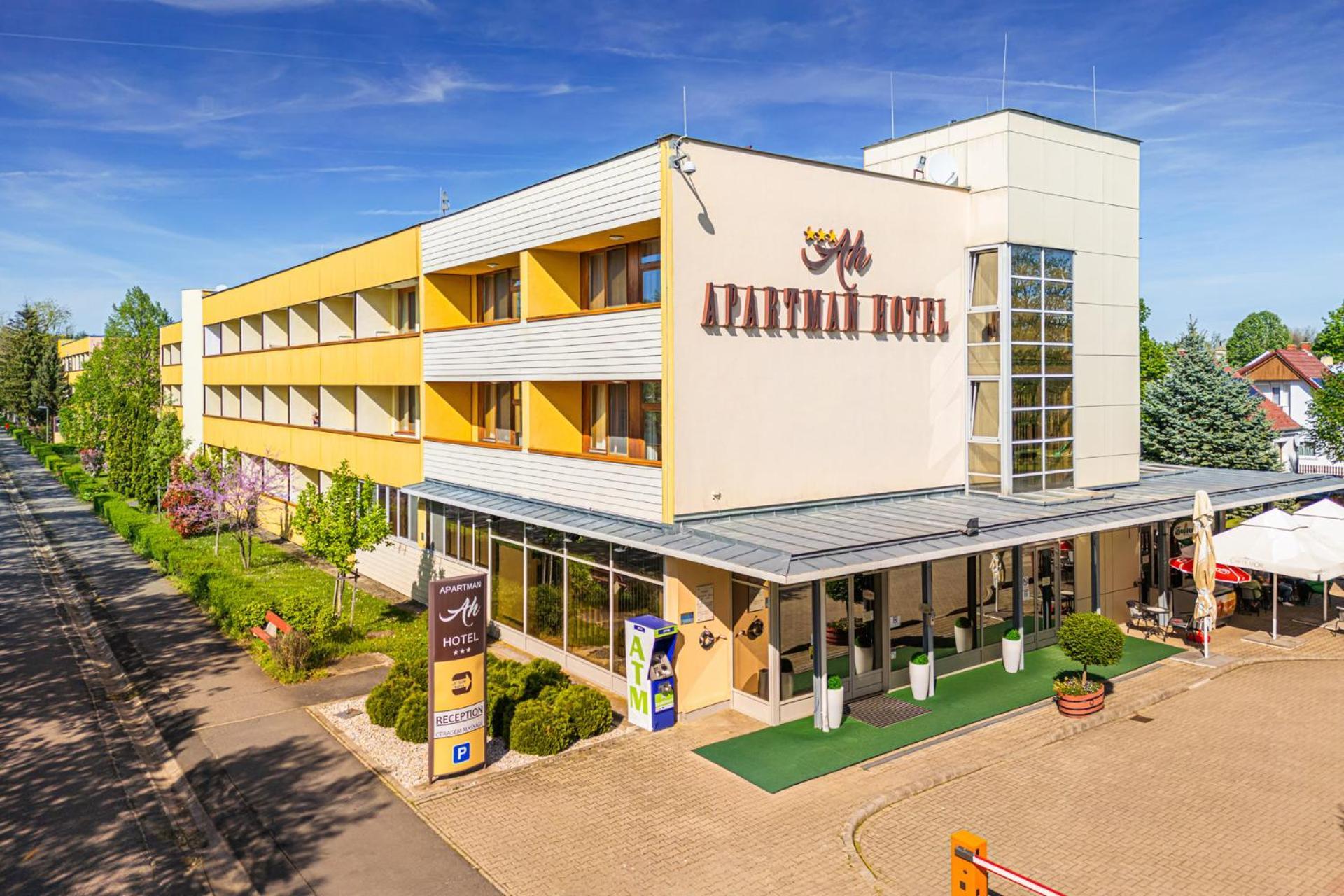 Apartman Hotel Бюк Экстерьер фото