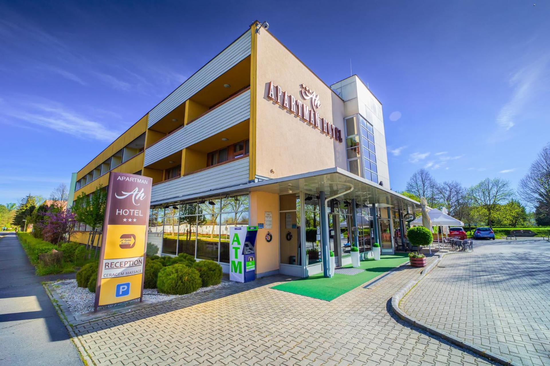 Apartman Hotel Бюк Экстерьер фото