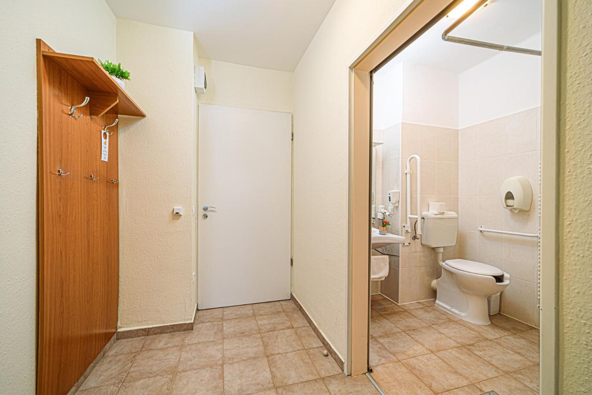 Apartman Hotel Бюк Экстерьер фото